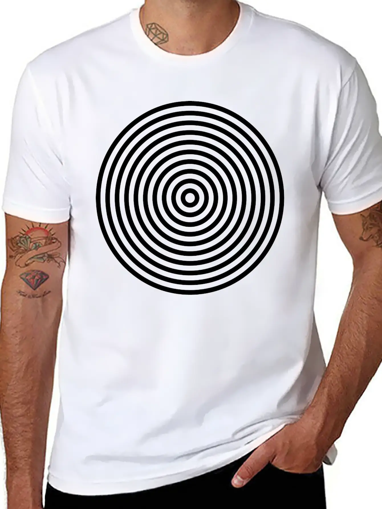 10 Concentric Circles In Black White Simple Everyday Graphic Tee – Lightweight Summer Wear